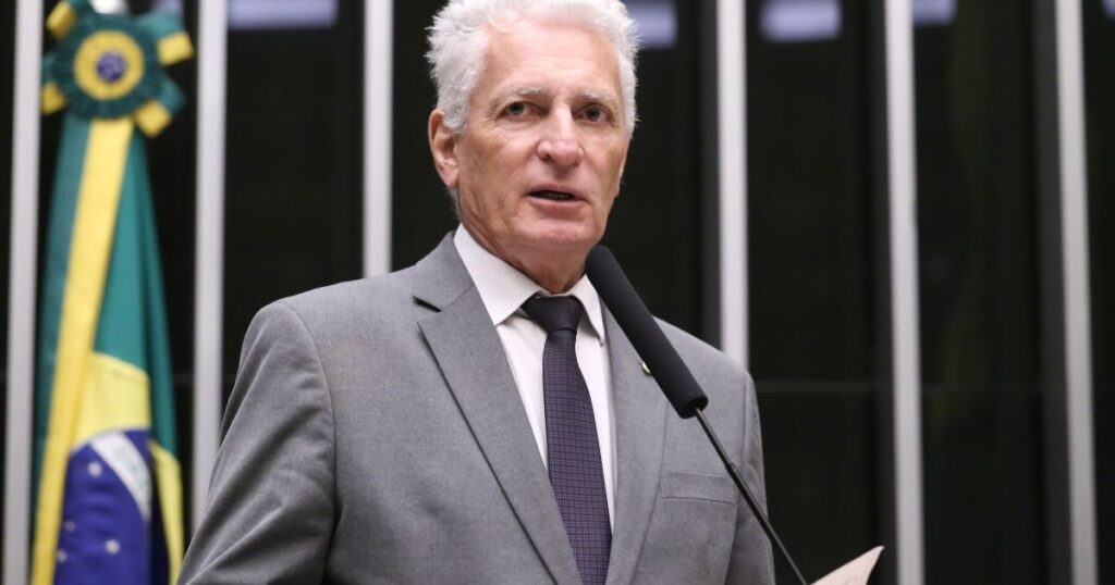 deputado-do-pt-se-retrata-apos-post-com-montagem-de-bolsonaro-e-vorcaro