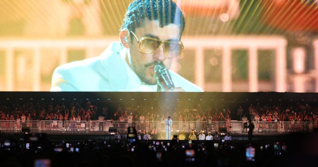 bad-bunny-faz-1o-show-no-brasil;-veja-os-melhores-momentos