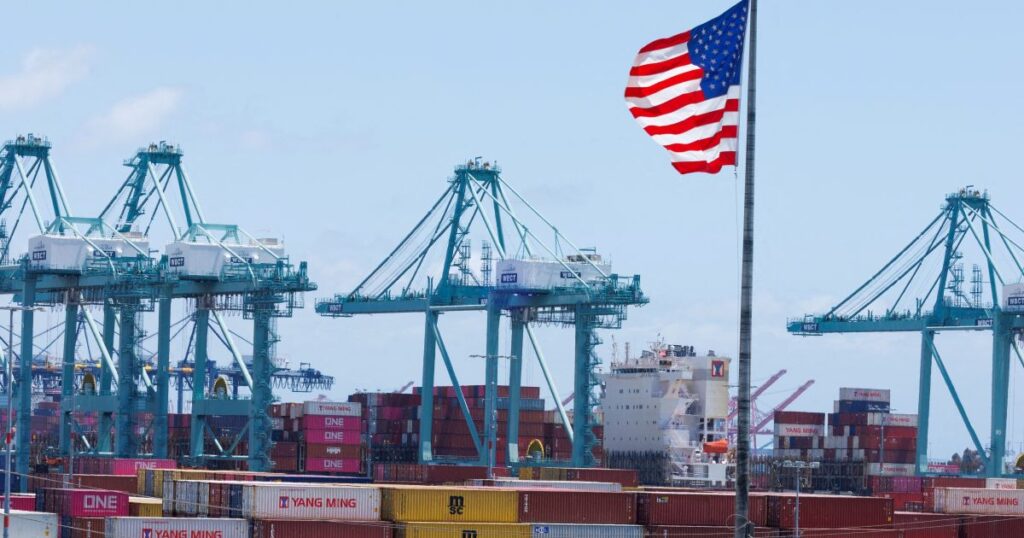 queda-do-tarifaco-deve-gerar-reorganizacao-do-comercio-global