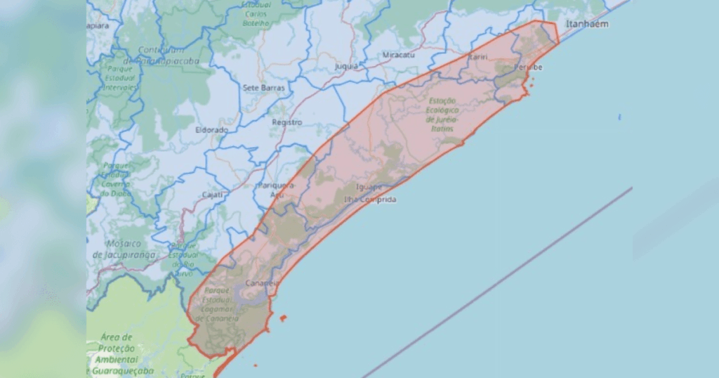 defesa-civil-emite-alerta-e-interdita-trecho-da-serra-no-litoral-de-sp
