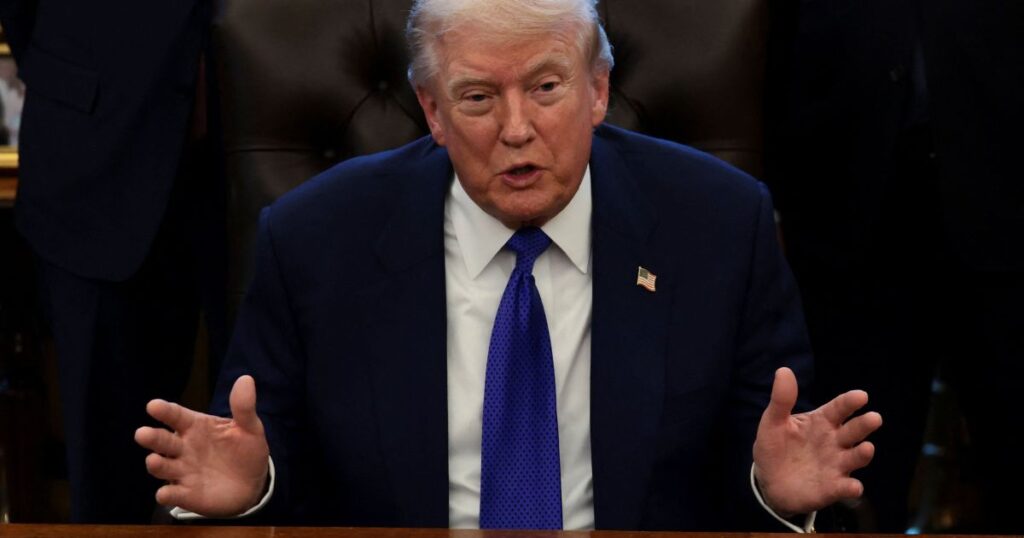 trump-aumenta-tarifa-global-para-15%-apos-decisao-da-suprema-corte