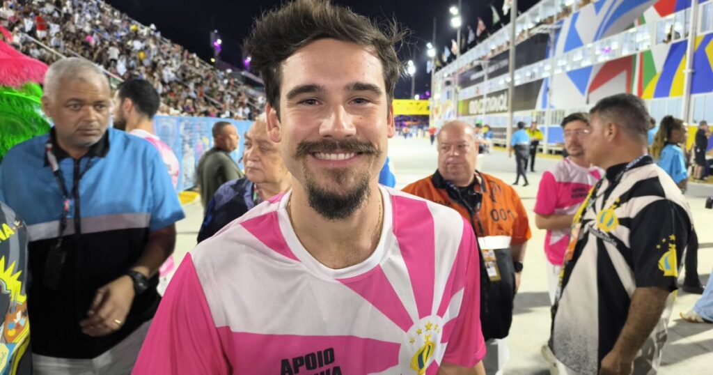 nicolas-prattes-compara-maratona-a-rotina-de-sabrina-sato-no-carnaval