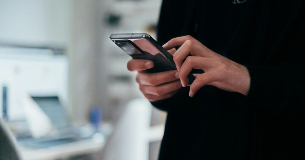 samsung-anuncia-sistema-com-varias-ias-em-um-unico-aparelho;-entenda