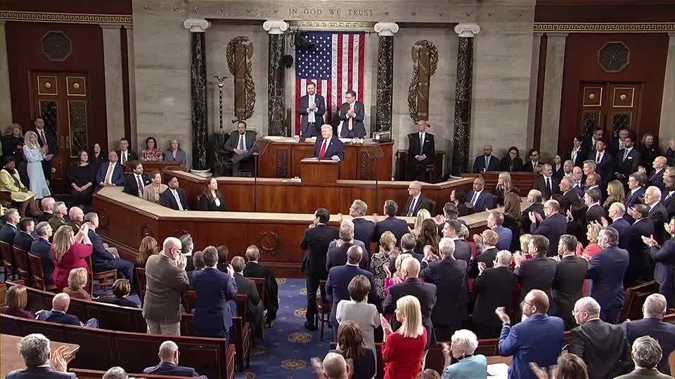 ira-diz-que-trump-repetiu-“grandes-mentiras”-em-discurso-do-estado-da-uniao