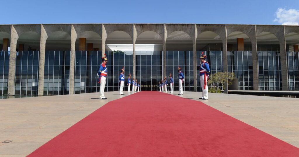 brasil-condena-medidas-que-violem-soberania-de-estados