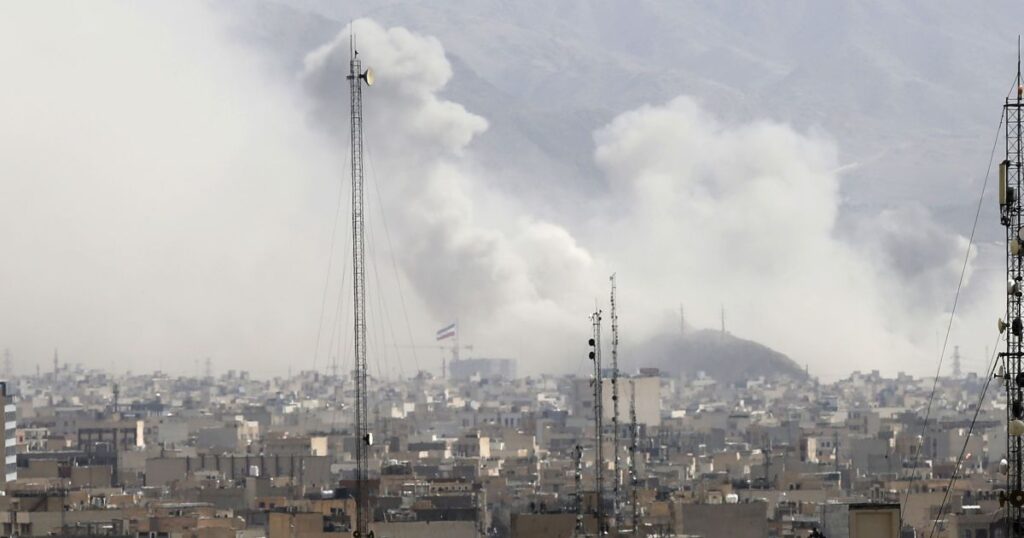 populacao-dificilmente-conseguira-tomar-poder-no-ira,-diz-vitelio-brustolin