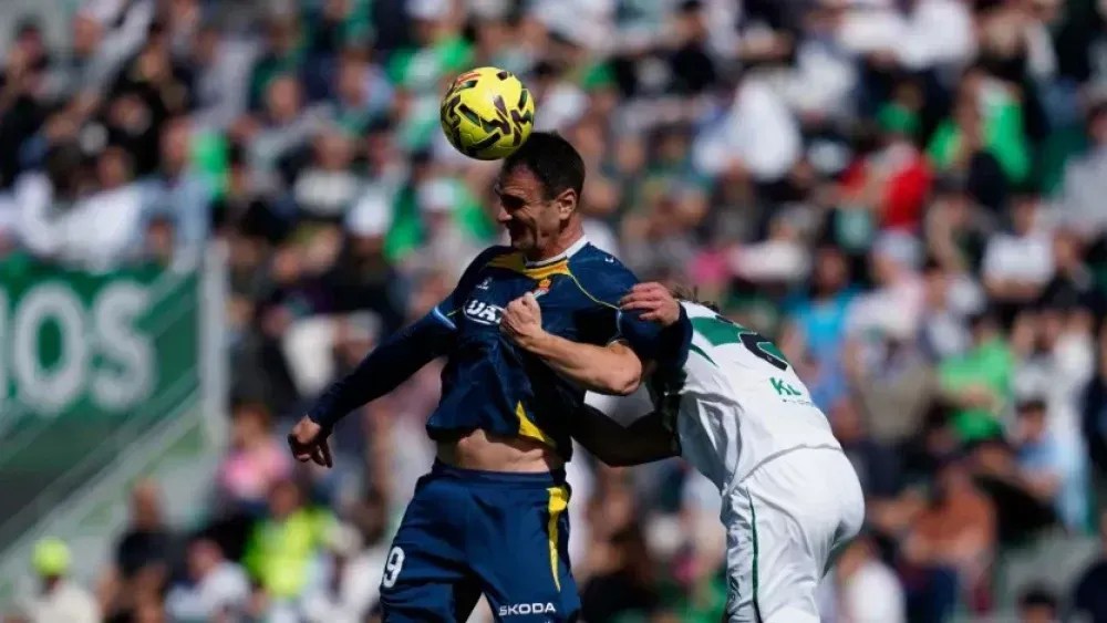 protocolo-antirracismo-entra-em-acao,-e-jogo-na-espanha-e-paralisado