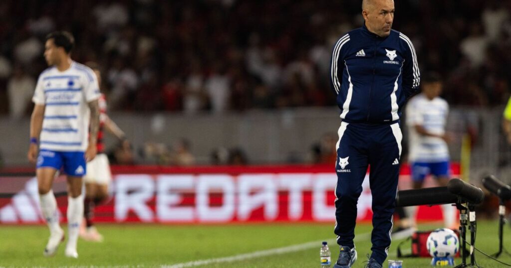 acerto-com-o-flamengo-pode-fazer-leo-jardim-ser-o-2o-a-“trair”-cruzeiro