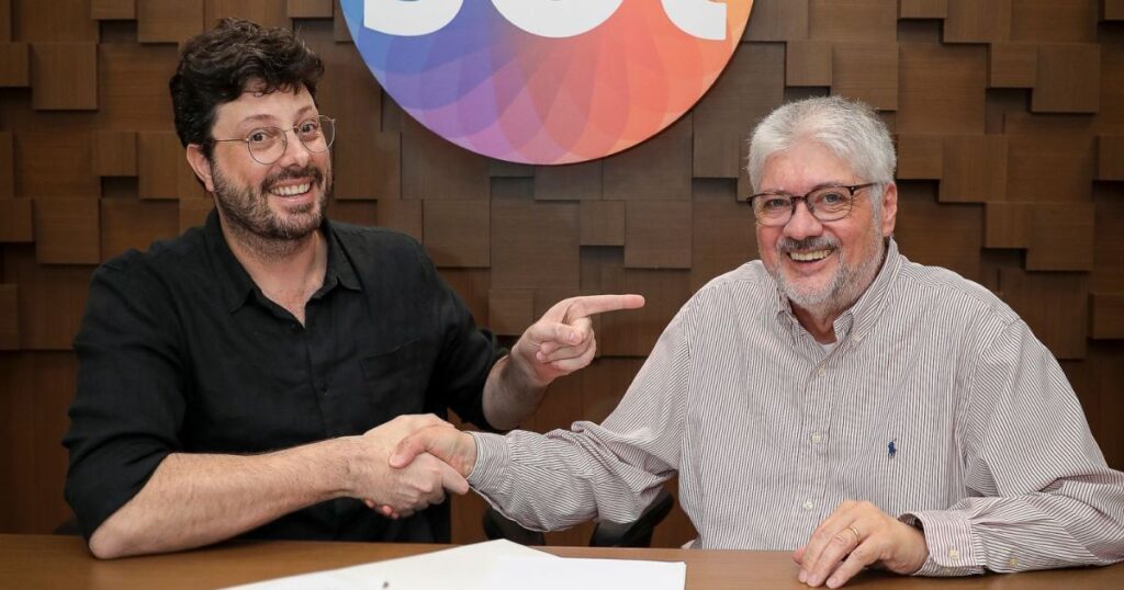 danilo-gentili-renova-contrato-com-sbt-por-mais-dois-anos