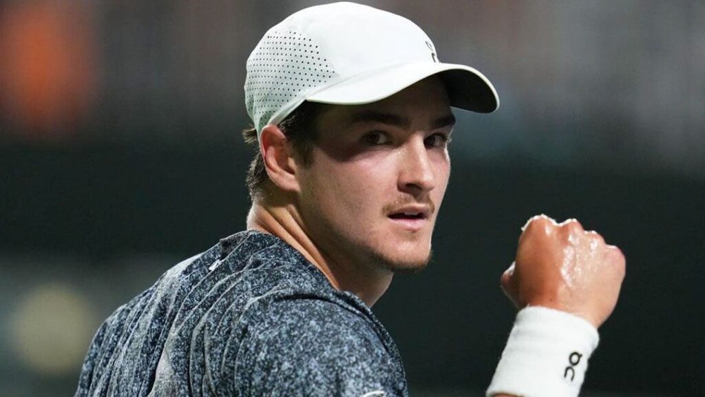 na-melhor-atuacao-no-ano,-joao-fonseca-vence-collignon-em-indian-wells