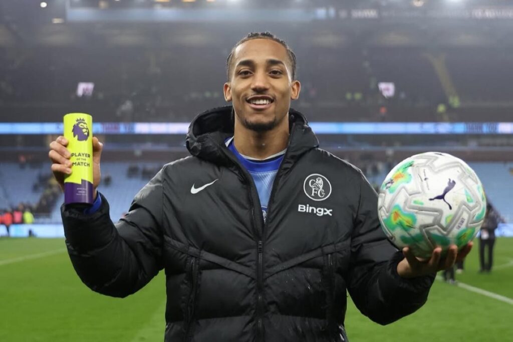 joao-pedro-atinge-feito-impressionante-com-hat-trick-na-premier-league