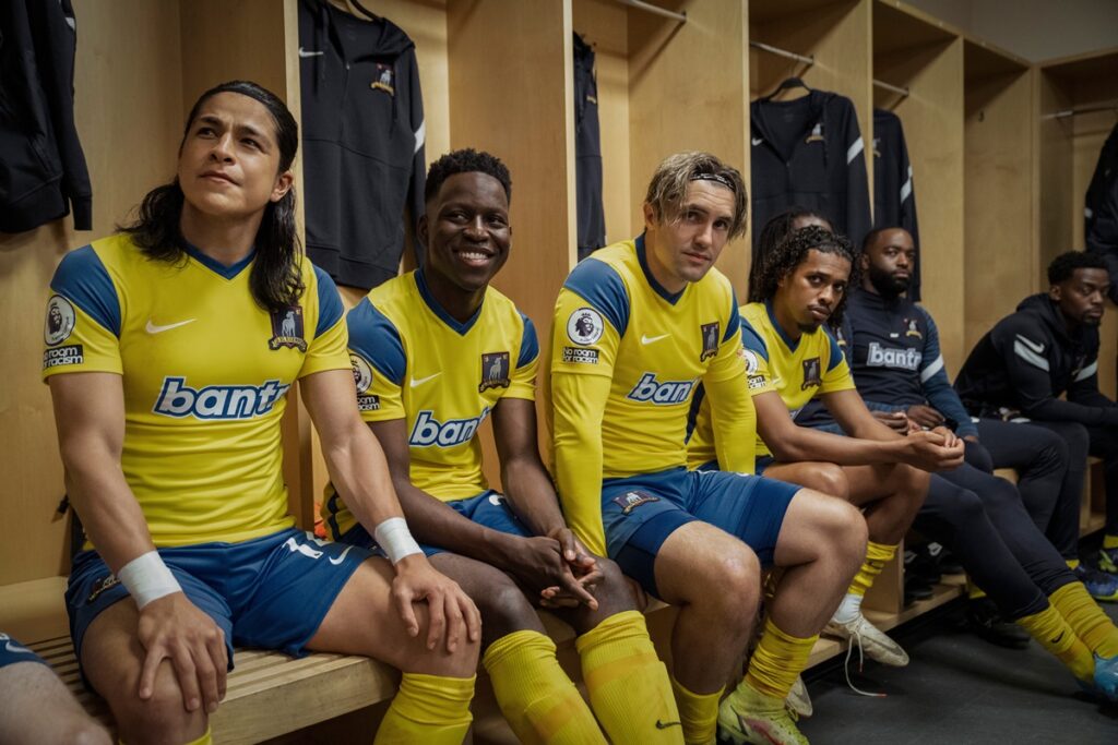 astro-de-ted-lasso-faz-teste-e-pode-se-tornar-jogador-profissional