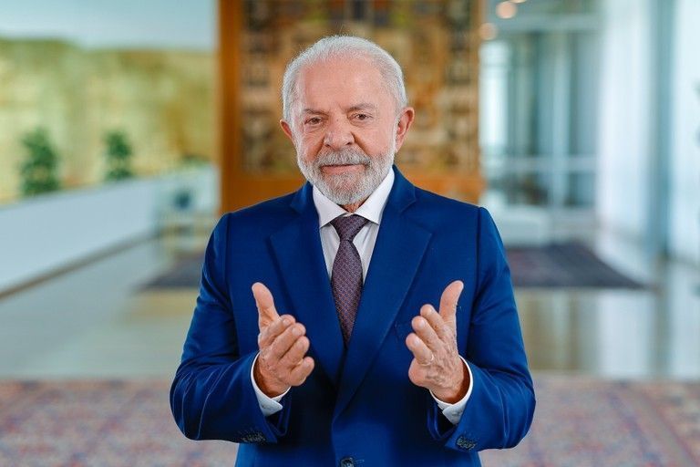 lula-defende-combate-ao-feminicidio,-pede-fim-da-6×1-e-critica-bets