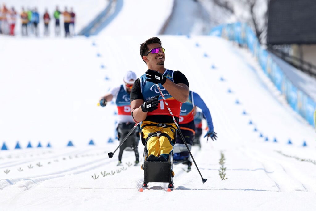 paralimpiadas-de-inverno:-cristian-ribera-conquista-medalha-inedita-para-o-brasil