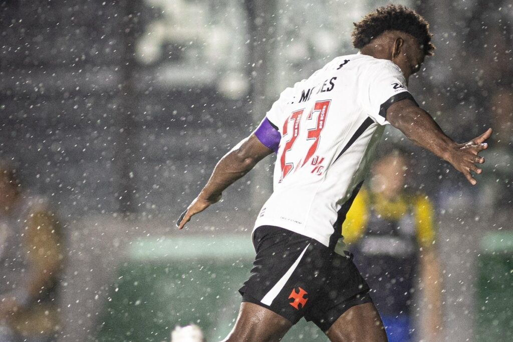 vasco-quebra-jejum-apos-10-anos-sem-vencer-o-palmeiras