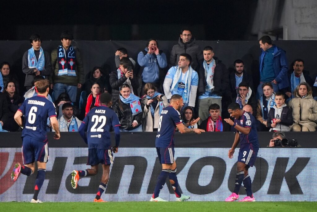 com-gol-de-endrick-no-fim,-lyon-e-celta-de-vigo-empatam-na-liga-europa