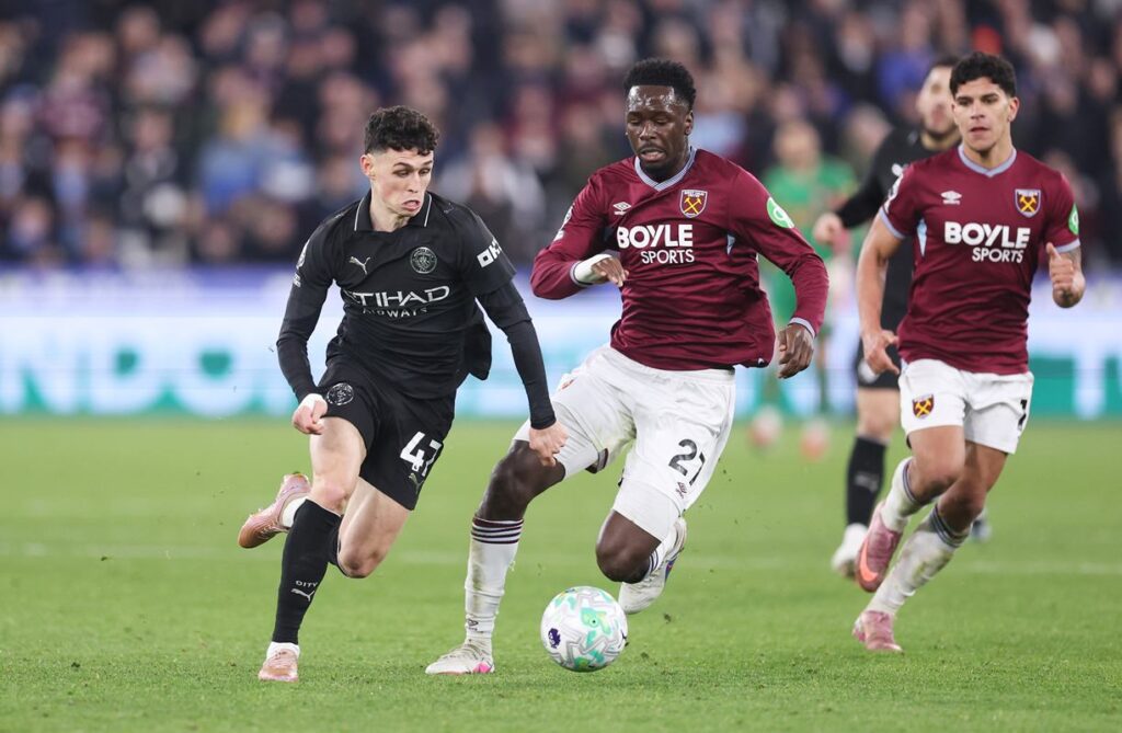 premier-league:-city-e-west-ham-empatam-e-arsenal-dispara-na-lideranca