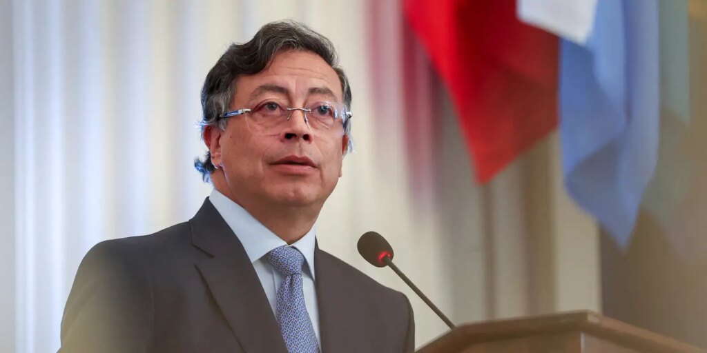 petro-diz-que-bomba-matou-colombianos-e-do-equador