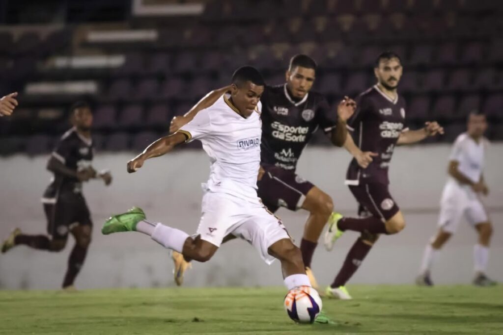 sertaozinho-bate-ferroviaria-e-vence-na-segunda-fase-do-paulistao-a2