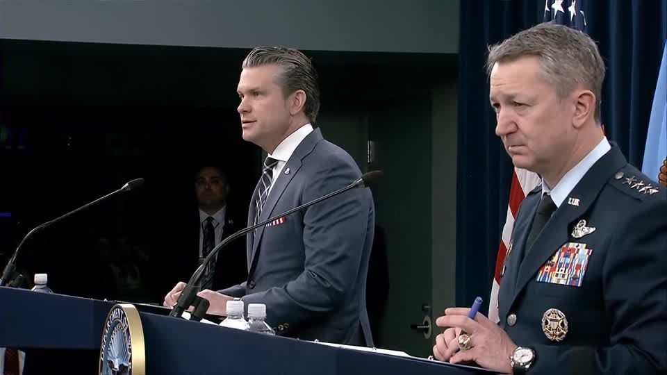 trump-nao-tolera-que-ira-se-aproxime-de-capacidade-nuclear,-diz-hegseth