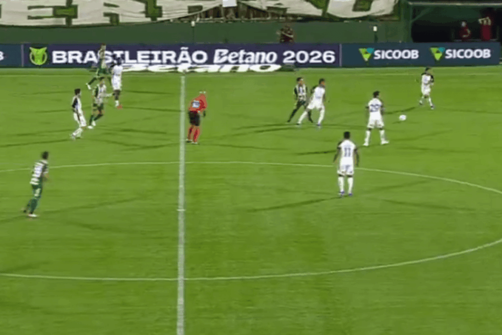 em-confronto-movimentado,-chapecoense-e-corinthians-empatam-sem-gols