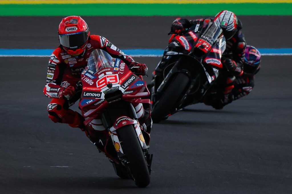 motogp:-marc-marquez-vence-corrida-sprint-em-goiania-e-moreira-fica-em-10o