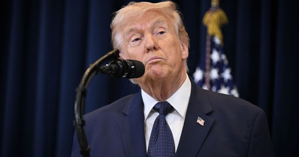 trump-ameaca-ira-e-ordena-que-estreito-de-ormuz-seja-liberado-em-48-horas