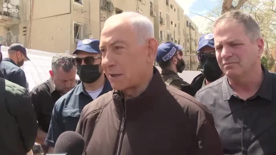 netanyahu-visita-cidade-alvo-de-ataque-com-misseis-do-ira
