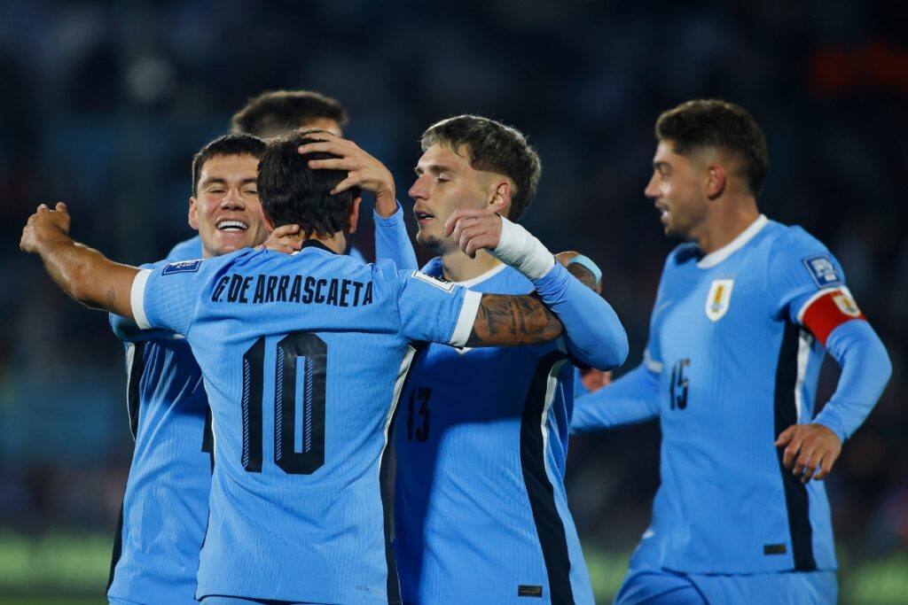 uruguai-divulga-convocacao-com-oito-atletas-que-disputam-o-brasileirao