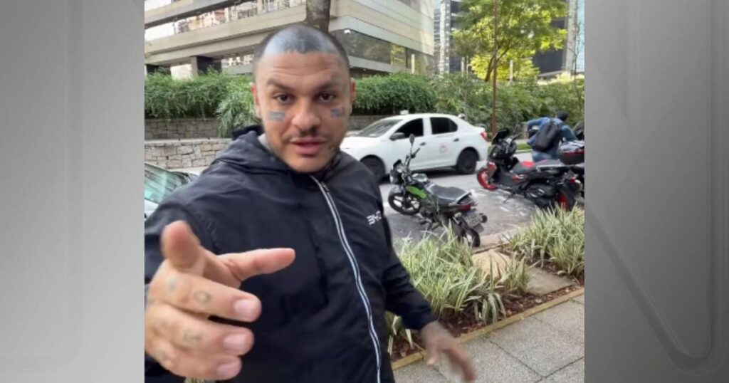 toguro-diz-que-foi-roubado-e-desafia-suspeito:-“devolve-que-eu-nao-posto”