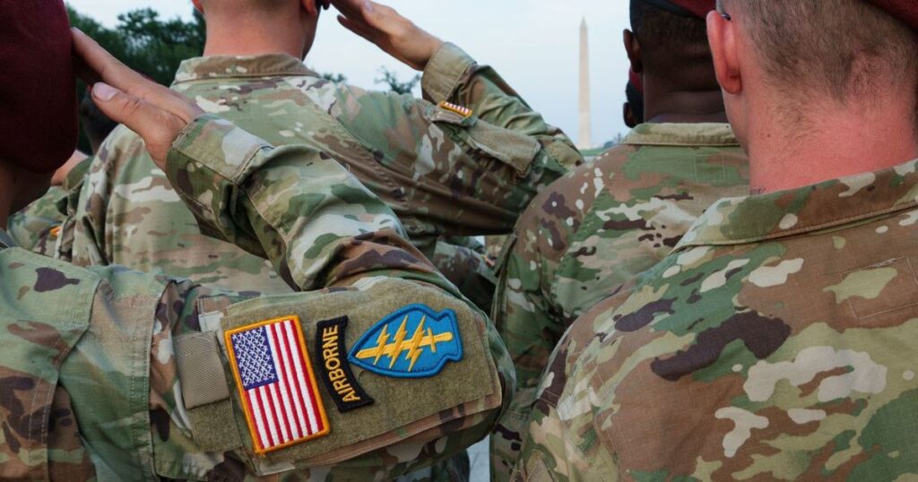 cerca-de-mil-soldados-dos-eua-serao-enviados-ao-oriente-medio,-diz-fonte