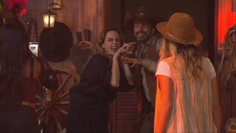 bbb-26:-ana-paula-vence-barrado-no-baile-e-volta-a-festa-ao-som-de-rita-lee