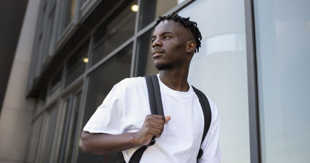 ong-oferece-bolsas-para-alunos-negros-que-estudam-no-exterior