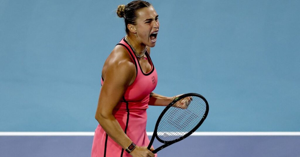 miami-open:-com-ronaldo-na-torcida,-sabalenka-vence-rybakina-e-vai-a-final