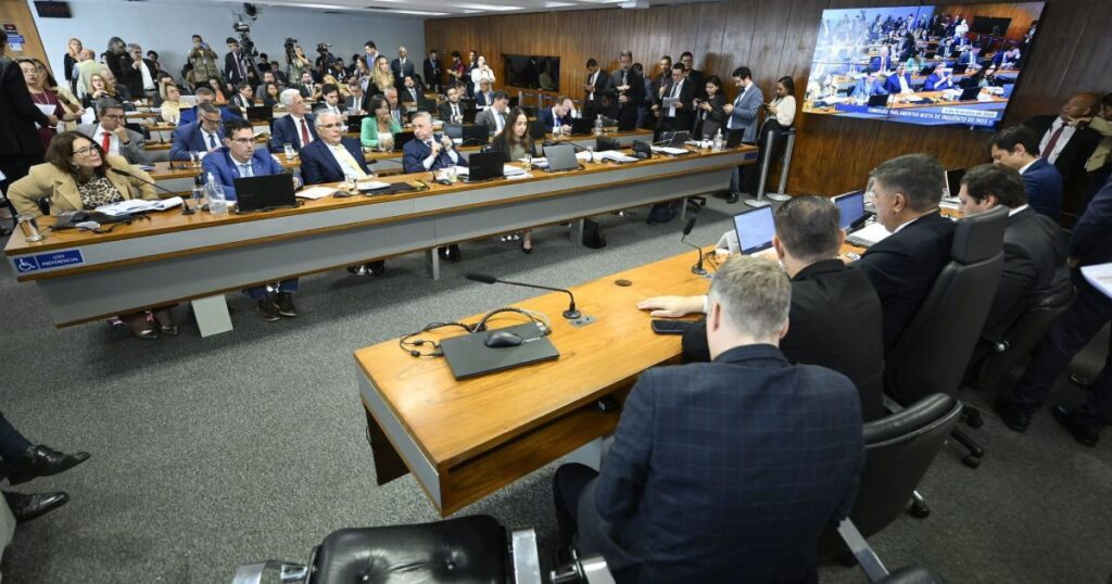 apos-decisao-do-stf,-relator-da-cpmi-apresenta-relatorio-nesta-sexta-feira