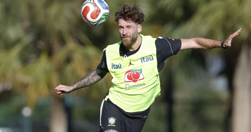 derrota-para-franca-nao-interfere-em-jogo-contra-croacia,-diz-leo-pereira