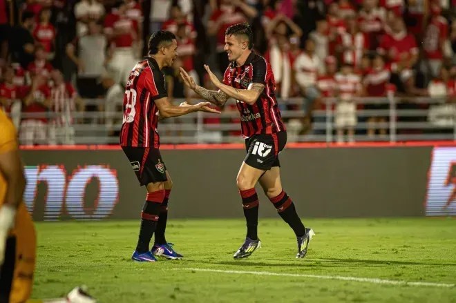 vitoria-vence-o-crb-e-consegue-o-primeiro-triunfo-na-copa-do-nordeste