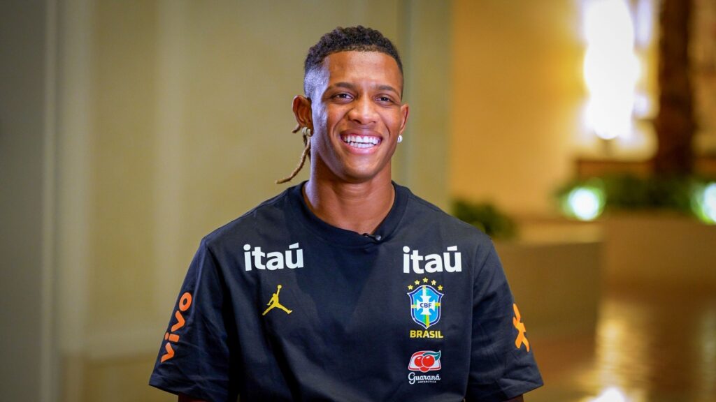 danilo-revela-em-que-posicao-pode-atuar-na-selecao-brasileira