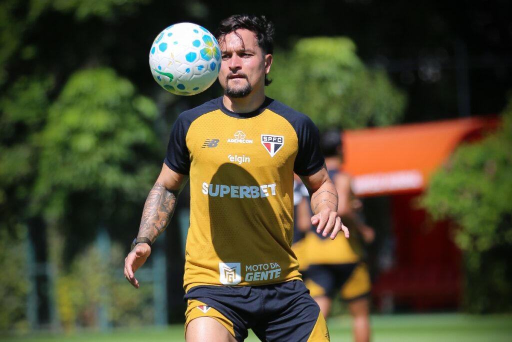 artur-revela-ligacao-de-roger-machado-antes-de-chegar-ao-sao-paulo