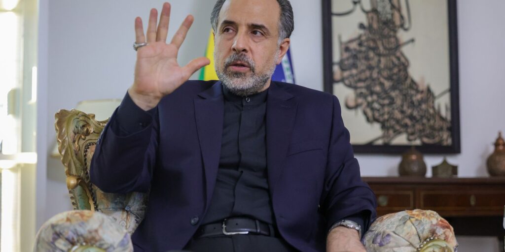 embaixador-do-ira-diz-que-eua-usa-dialogo-politico-como-“enganacao”