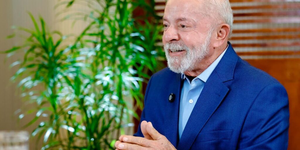 “nao-tem-bomba-nuclear.-e-pretexto”,-diz-lula-sobre-ataques-ao-ira
