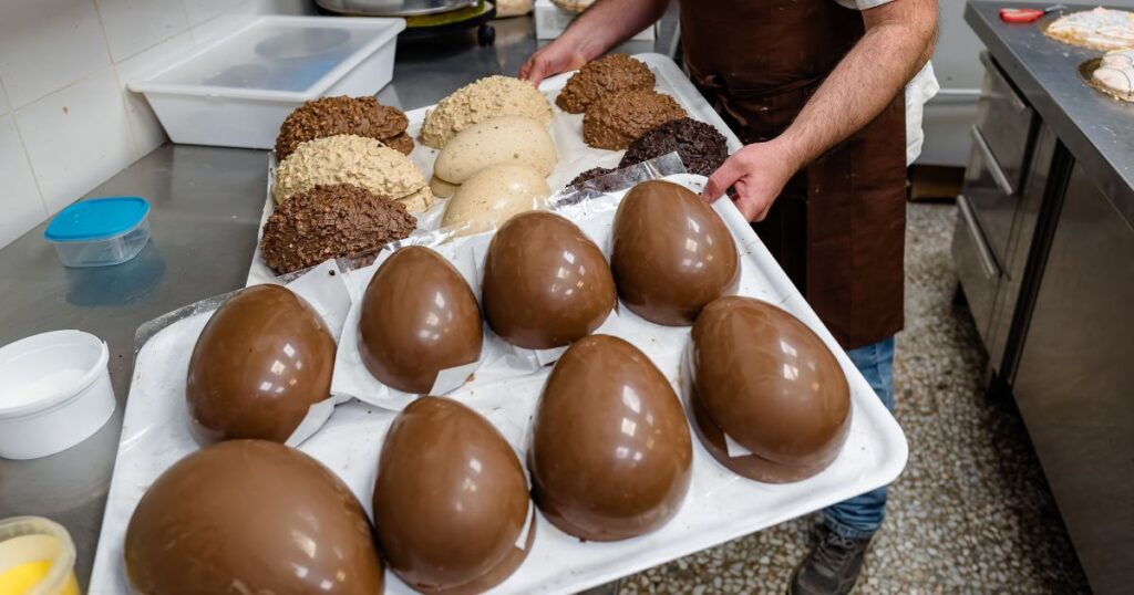 pascoa-e-chocolate:-8-fatos-sobre-o-alimento-mais-desejado-da-epoca