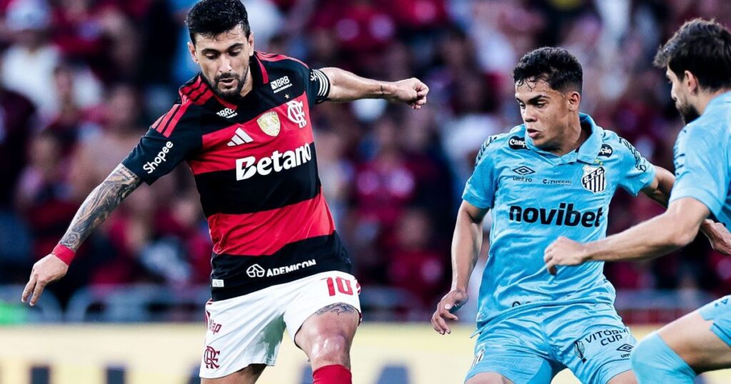 flamengo-x-santos:-arrascaeta-alcanca-nova-marca-historica-pelo-clube