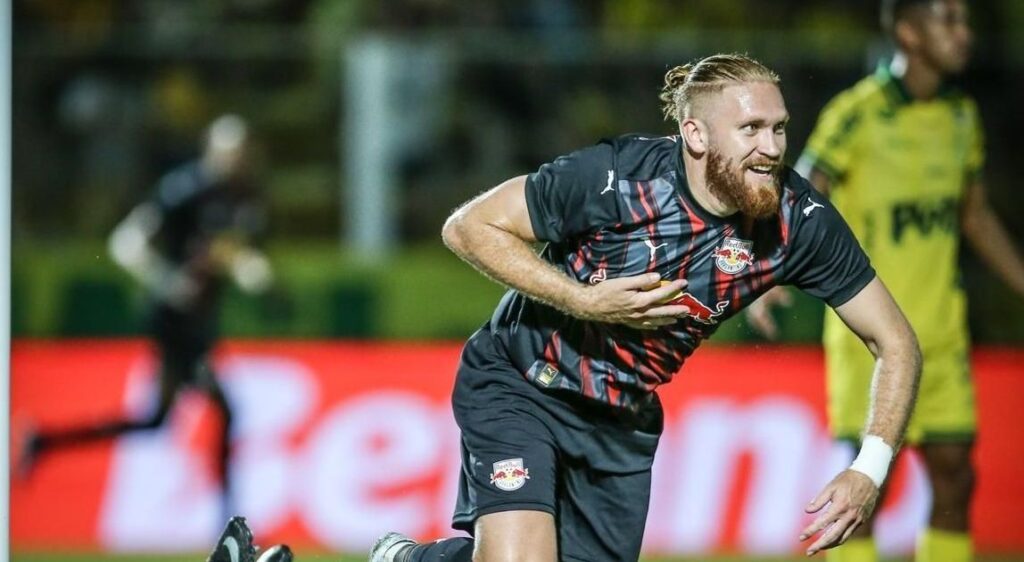 brasileirao:-red-bull-bragantino-vence-mirassol-com-gol-de-isidro-pitta