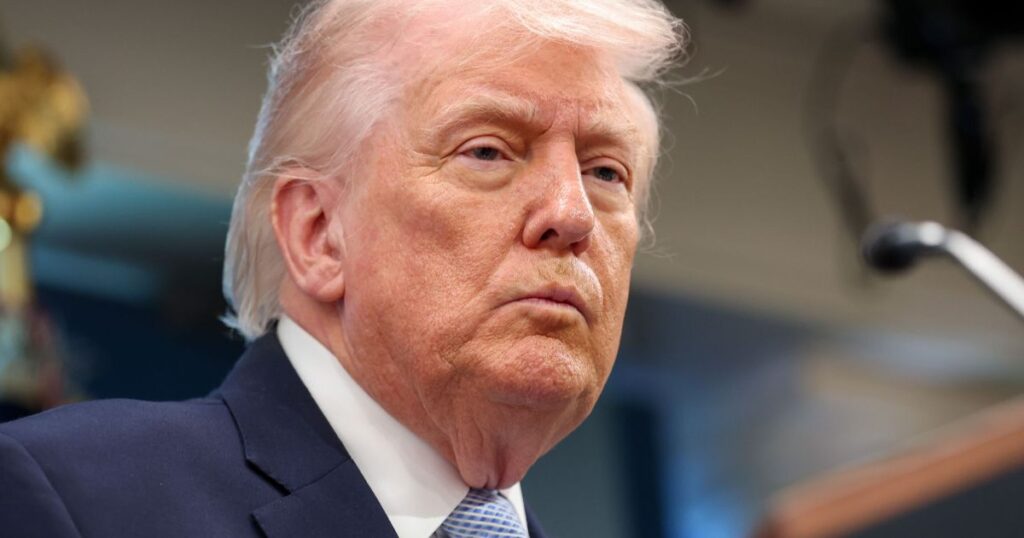 waack:-trump-ameaca-violencia-maxima-para-dobrar-o-ira