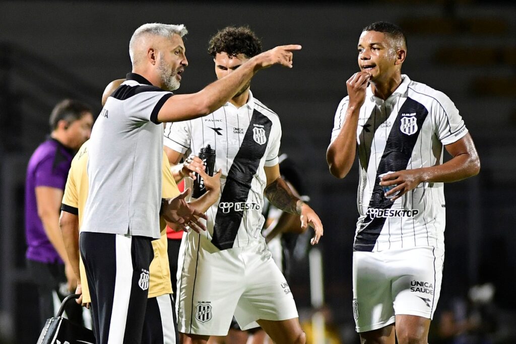 sindicato-de-atletas-de-sp-monitora-atrasos-salariais-da-ponte-preta