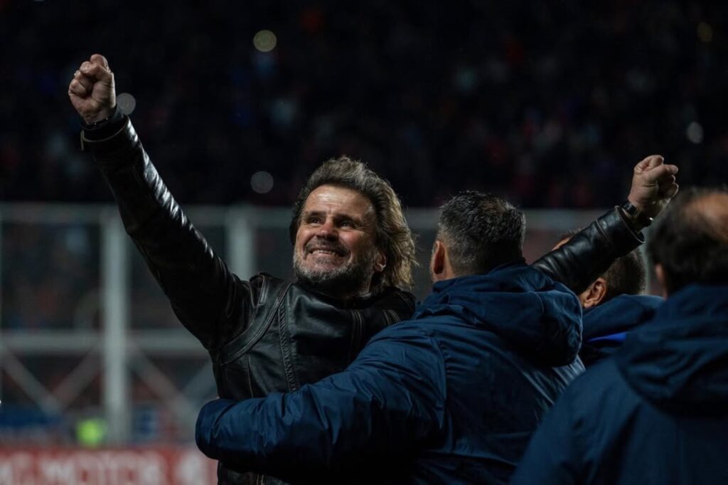 tecnico-do-barracas-foi-vice-para-o-vasco-na-libertadores;-relembre