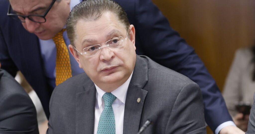 pl-articula-indicacao-de-uma-mulher-para-vaga-no-tcu