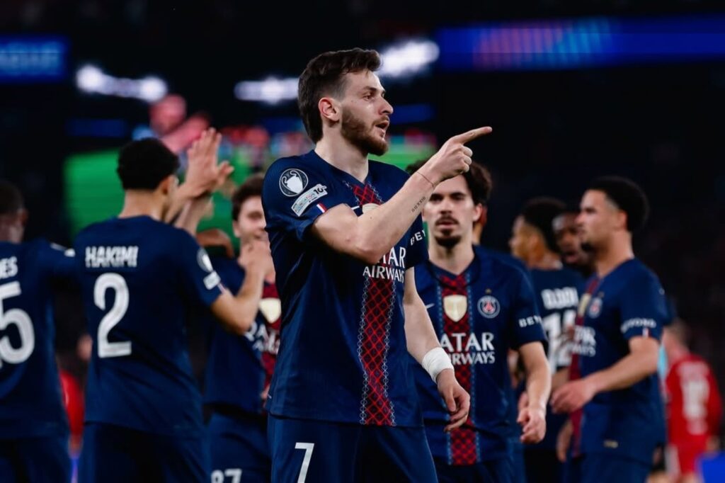 champions:-psg-domina-e-vence-liverpool-no-jogo-de-ida-das-quartas