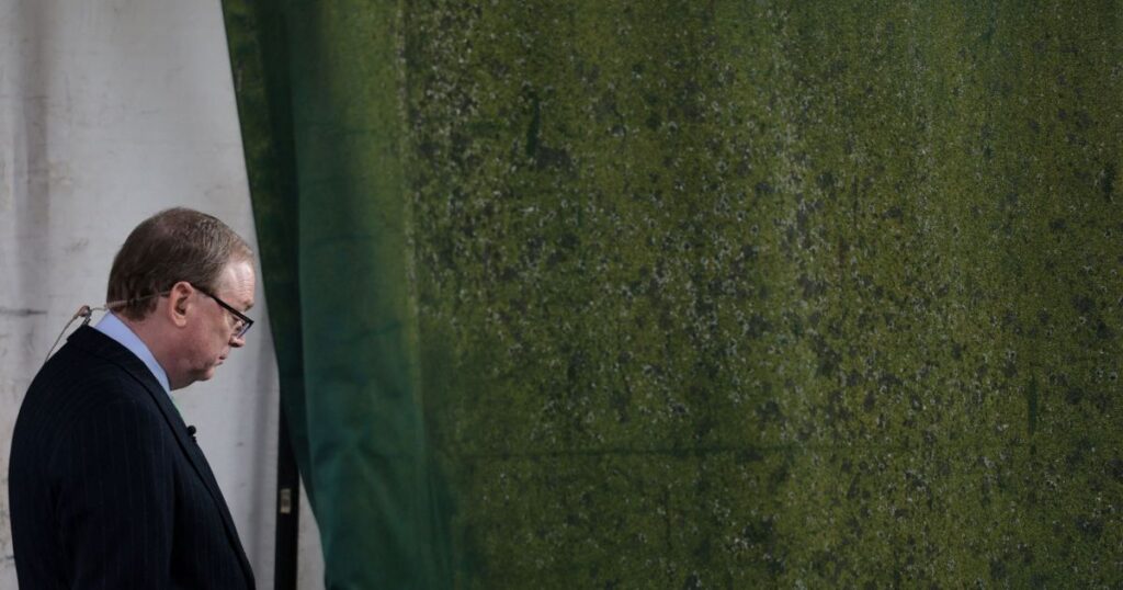 hasset,-da-casa-branca,-preve-corte-de-juros-pelo-fed-com-abertura-de-ormuz